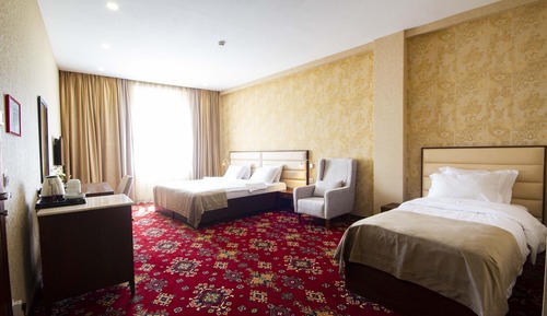 Superior Triple Room