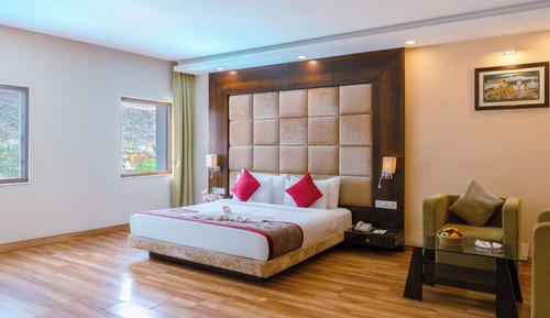 Executive Room