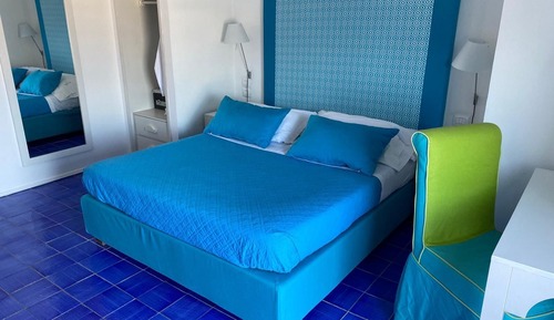 Junior Suite, 1 Bedroom, Balcony, Sea View