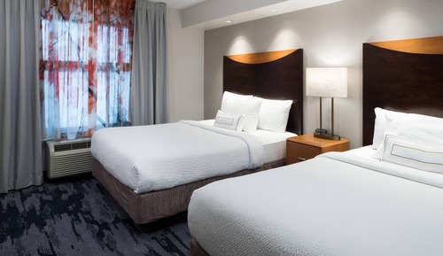 Studio, Multiple Beds (Mobility/Hearing Accessible, Tub)