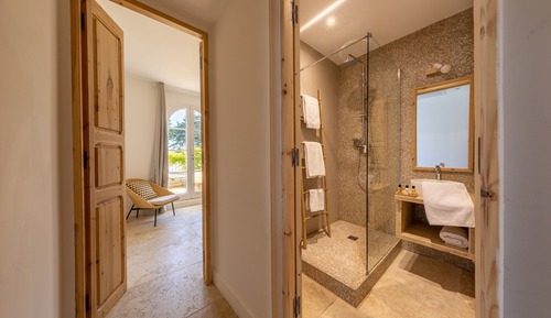 Superior Double Room, Private Bathroom (2 personnes)
