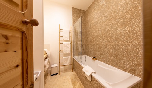Double Room, Private Bathroom