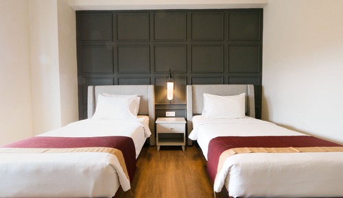 Apartment 2 Bedrooms Suite 