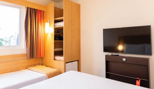Standard Room, Multiple Beds
