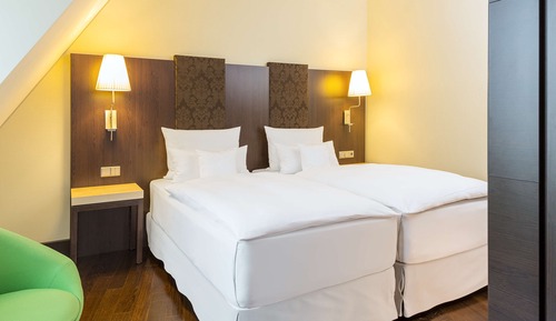 Premium Room (Extra Bed 3 adults)