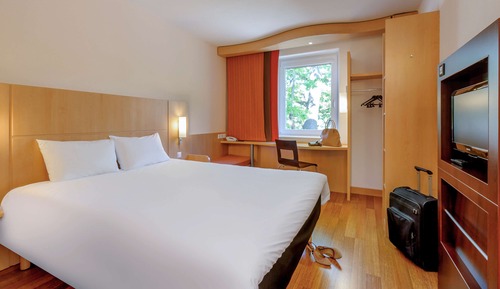 Standard Room, 1 Double Bed with Sofa bed