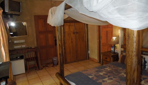 Family Room (4 People)