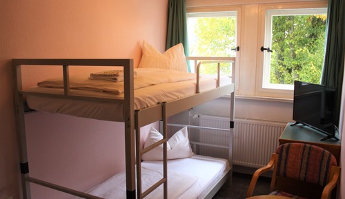 Family Suite, Private Bathroom