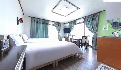 Couple Family Room (A)