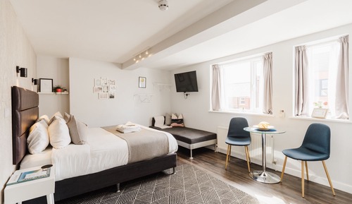 Junior Suite, Non Smoking, Private Bathroom