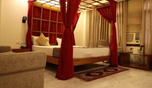 Business Room