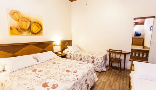 Deluxe Triple Room