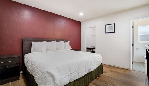 Room, 1 King Bed, Accessible, Non Smoking