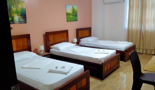 Calla, Shared Bathroom