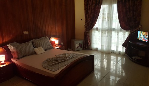 Premium Room, City View