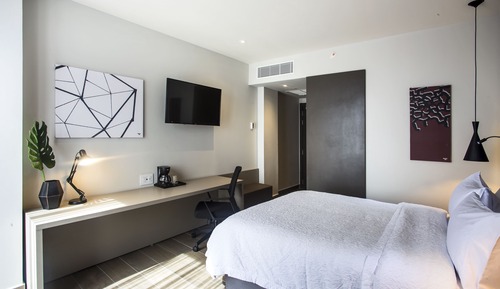 Room, 1 Queen Bed, Non Smoking, Refrigerator