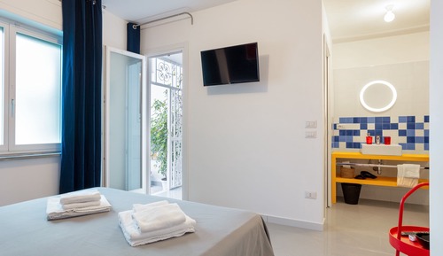 Room, Balcony, Mountain View (Room 02)