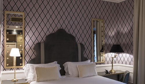 Deluxe Room, 1 King Bed