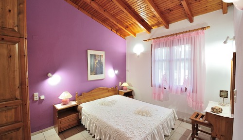 House, 2 Bedrooms