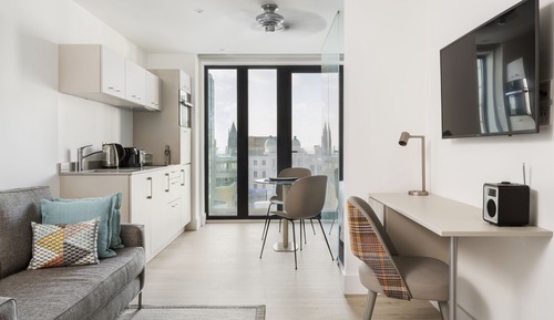 Suite, 1 Bedroom (with Balcony or Terrace)