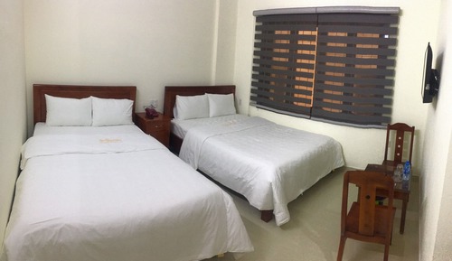 Deluxe Family Room