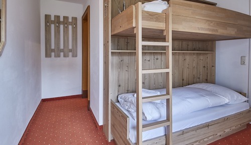 Apartment Top 2