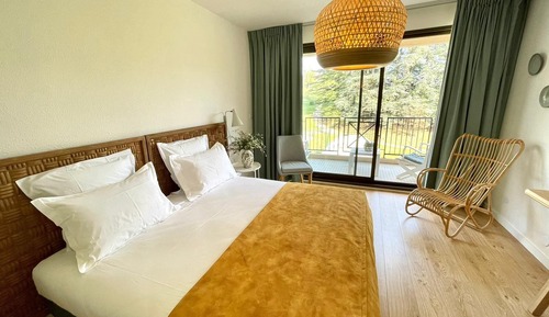 Room, Park View