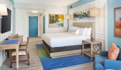 Standard Room, 1 King Bed, City View