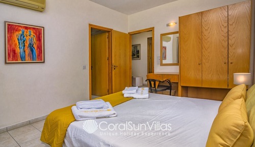 Villa, 5 Bedrooms, Smoking, Private Pool