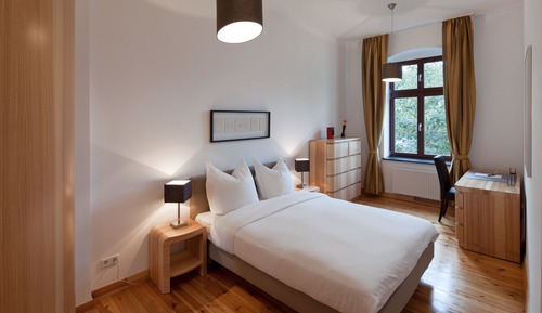 Keyless Easy Entry 24/7 - Superior 2 Bedroom Apartment