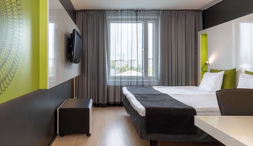 Standard Room, 1 King Bed