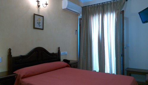 Standard Single Room, Private Bathroom