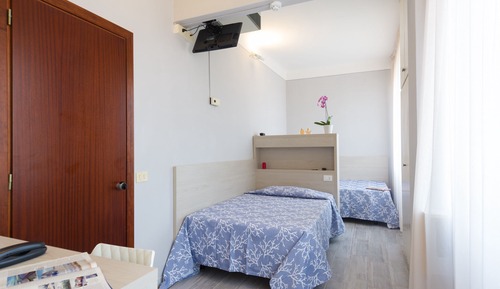 Twin Room, 2 Twin Beds