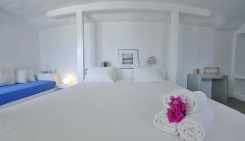 Standard Room, Partial Sea View