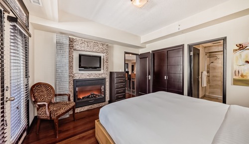 One Bedroom Suite Golf View