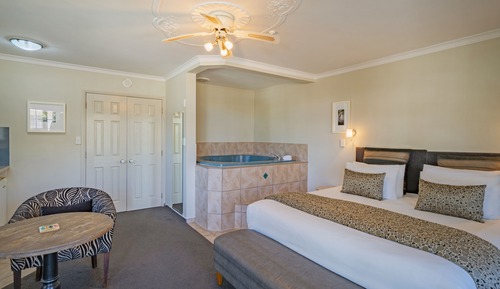 Honeymoon Suite, Private Pool
