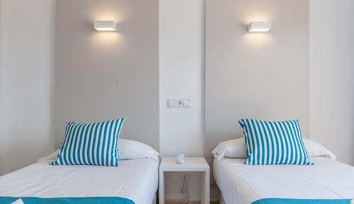 Double Room (2+1)