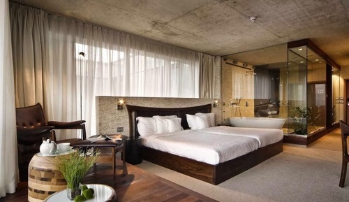 Exclusive Room