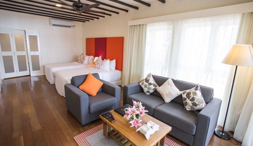 Beach Suite Twin + Return Boat Transfer