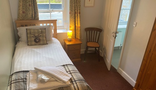 Standard Single Room, Ensuite
