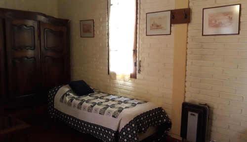 Basic Room (Near the Street)