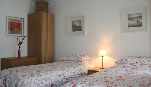 Standard Twin Room, Ensuite