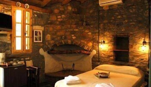 Traditional Double Room, 1 King Bed, Garden View