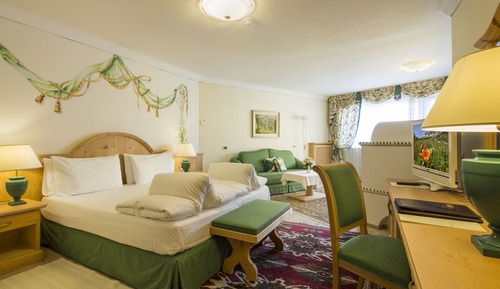 Superior Double Room, 1 Double or 2 Twin Beds