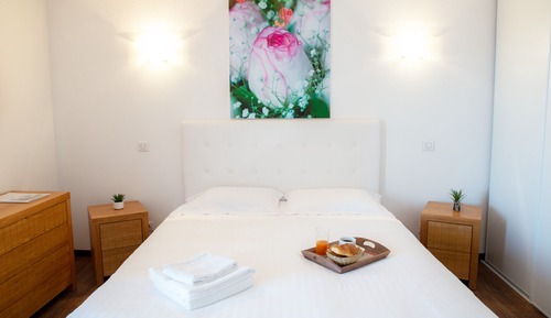 Standard Room, 1 Queen Bed, Non Smoking