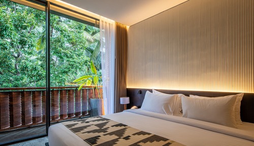Titik Dua deluxe room
