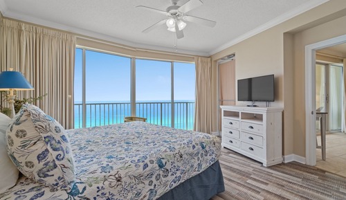 Condo, 2 Bedrooms, Balcony, Ocean View (1703)