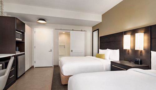 Room, 2 Queen Beds (Hearing Accessible)