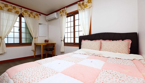 Family Room, 3 Bedrooms