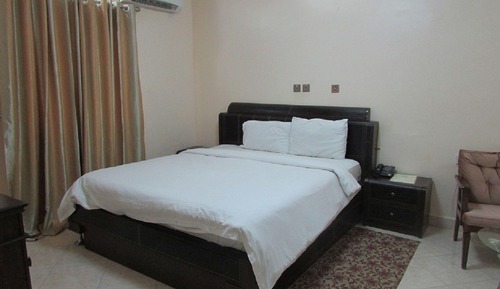 Signature Room, 1 Queen Bed, Non Smoking